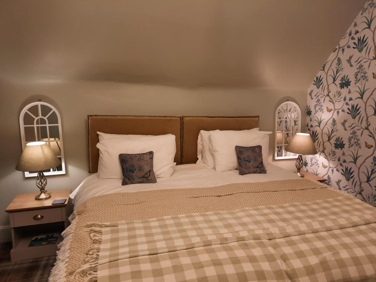 Argyle Guest House Томинтул Екстериор снимка