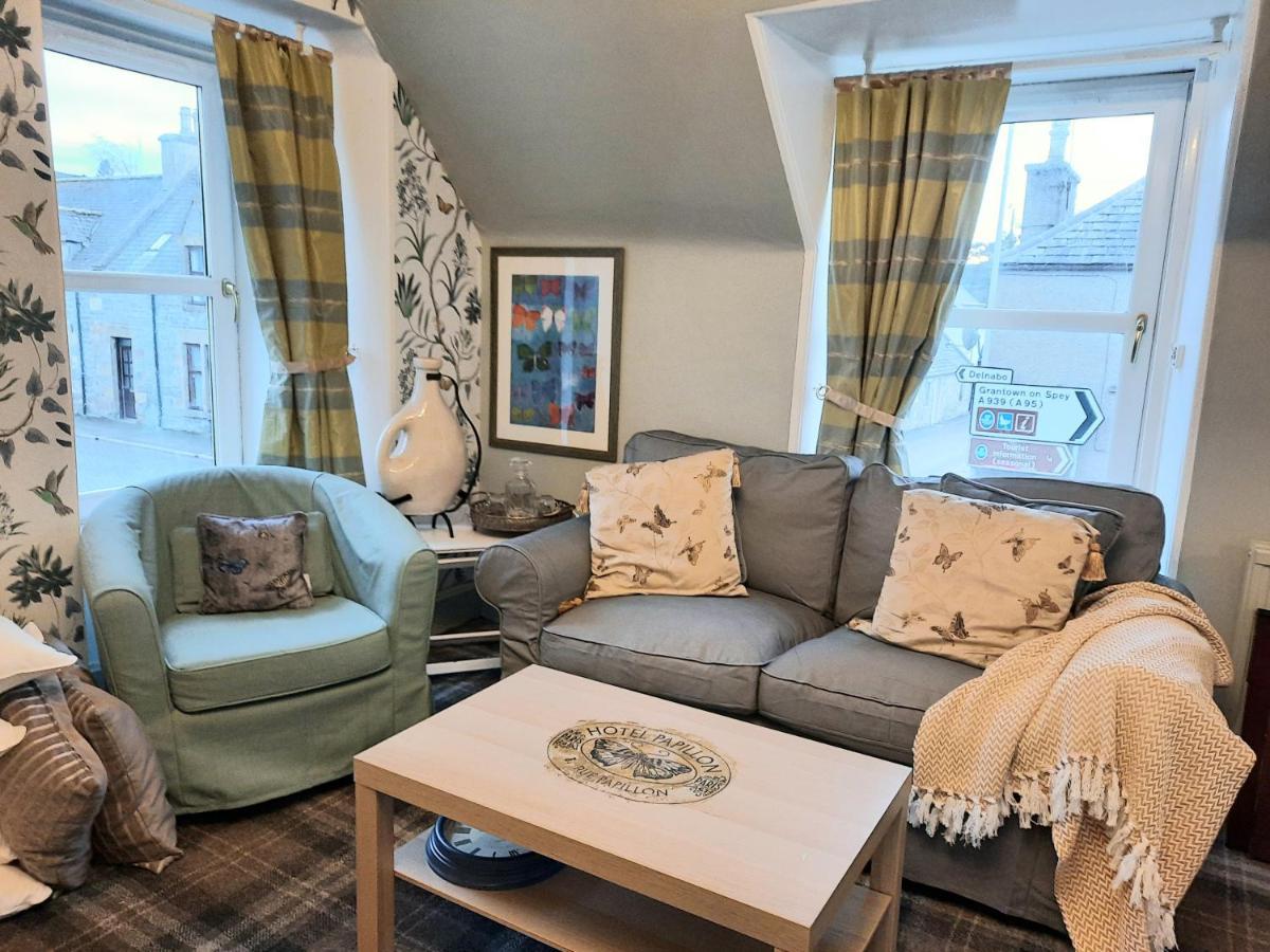 Argyle Guest House Томинтул Екстериор снимка