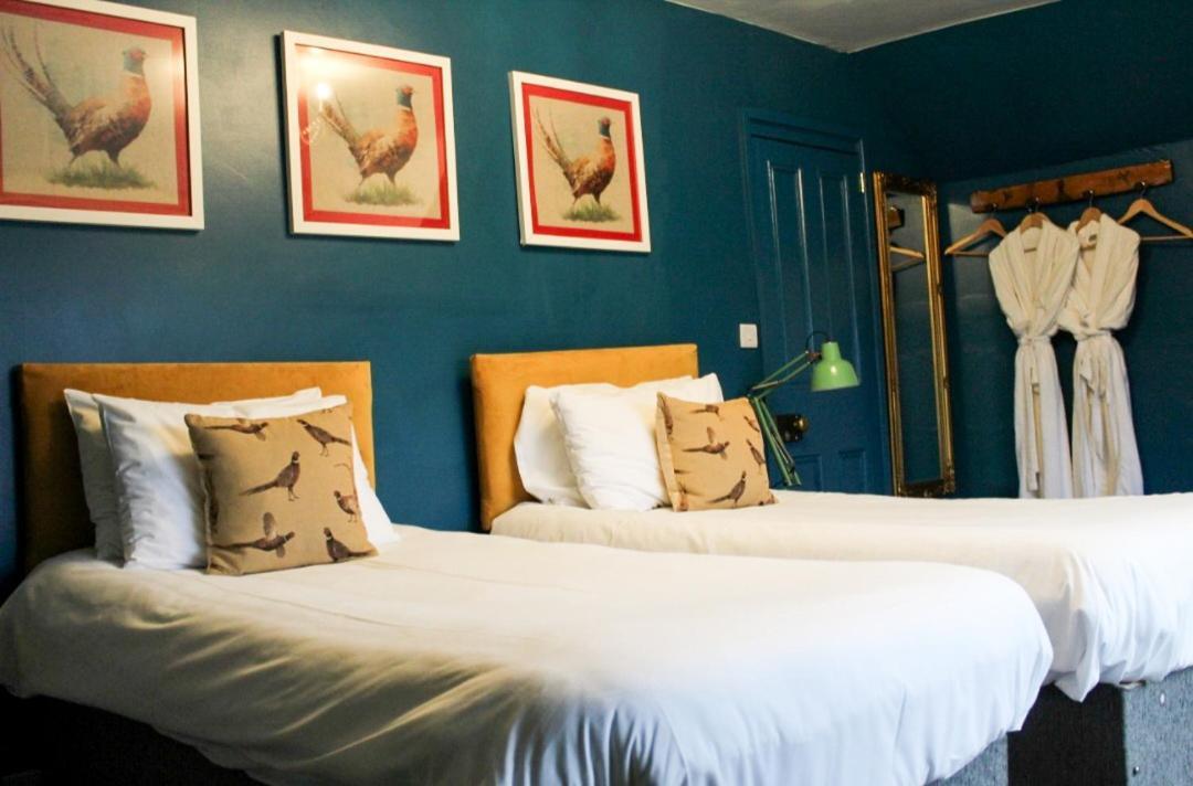 Argyle Guest House Томинтул Екстериор снимка