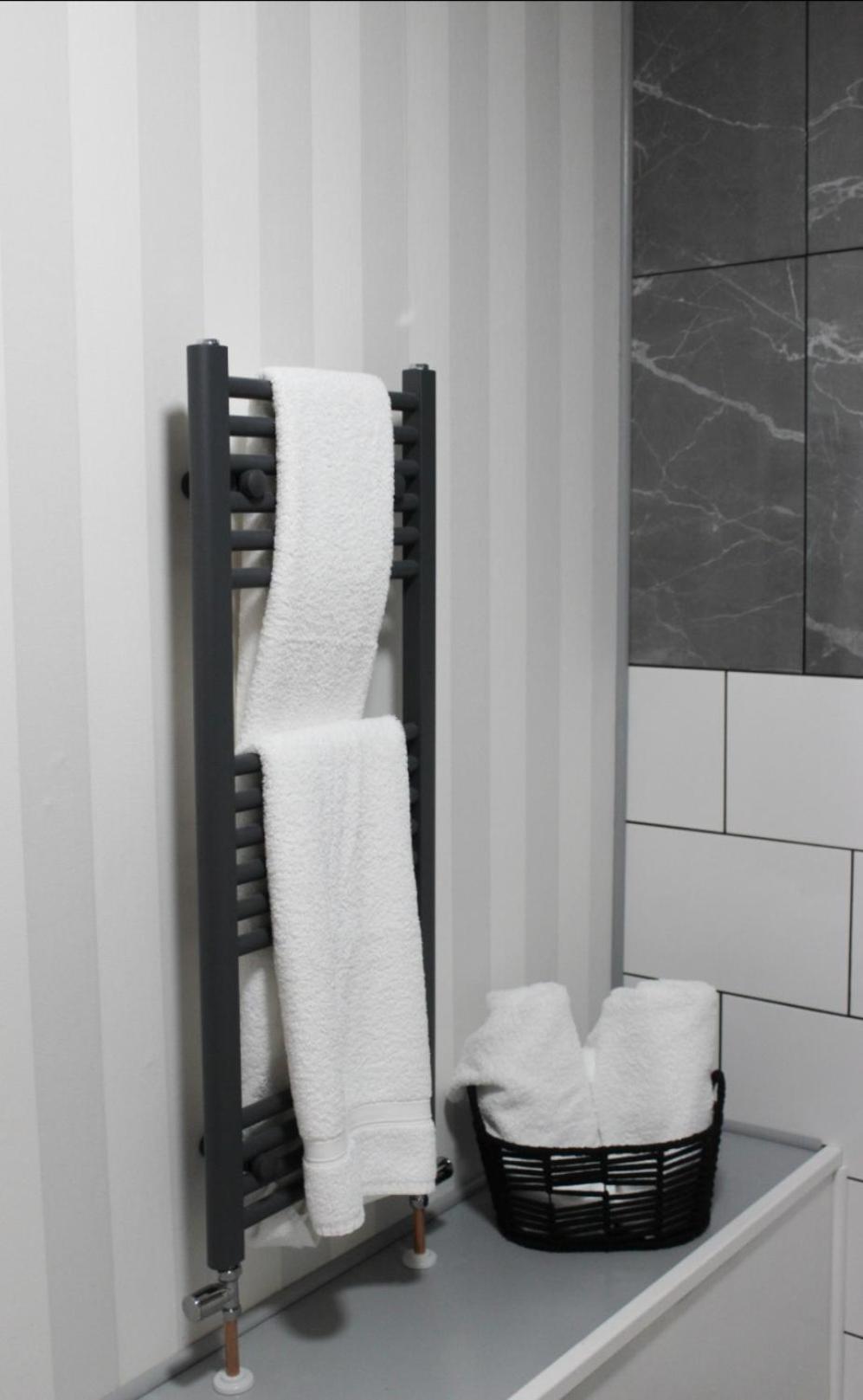Argyle Guest House Томинтул Екстериор снимка