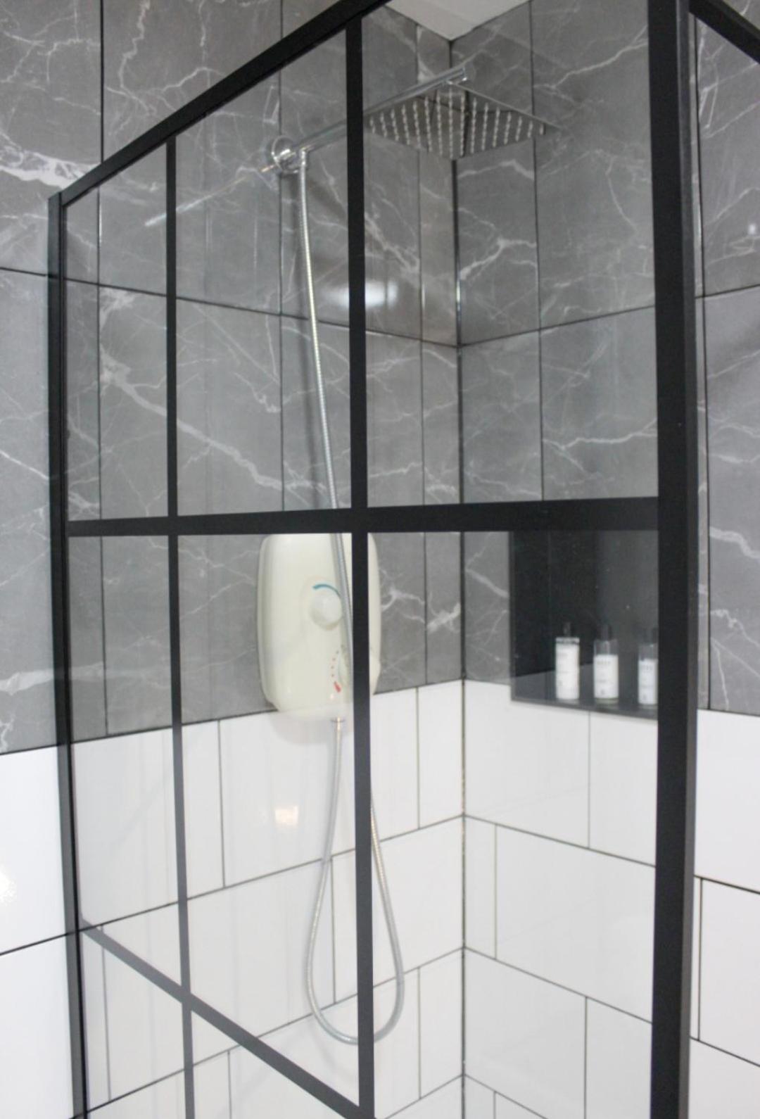 Argyle Guest House Томинтул Екстериор снимка
