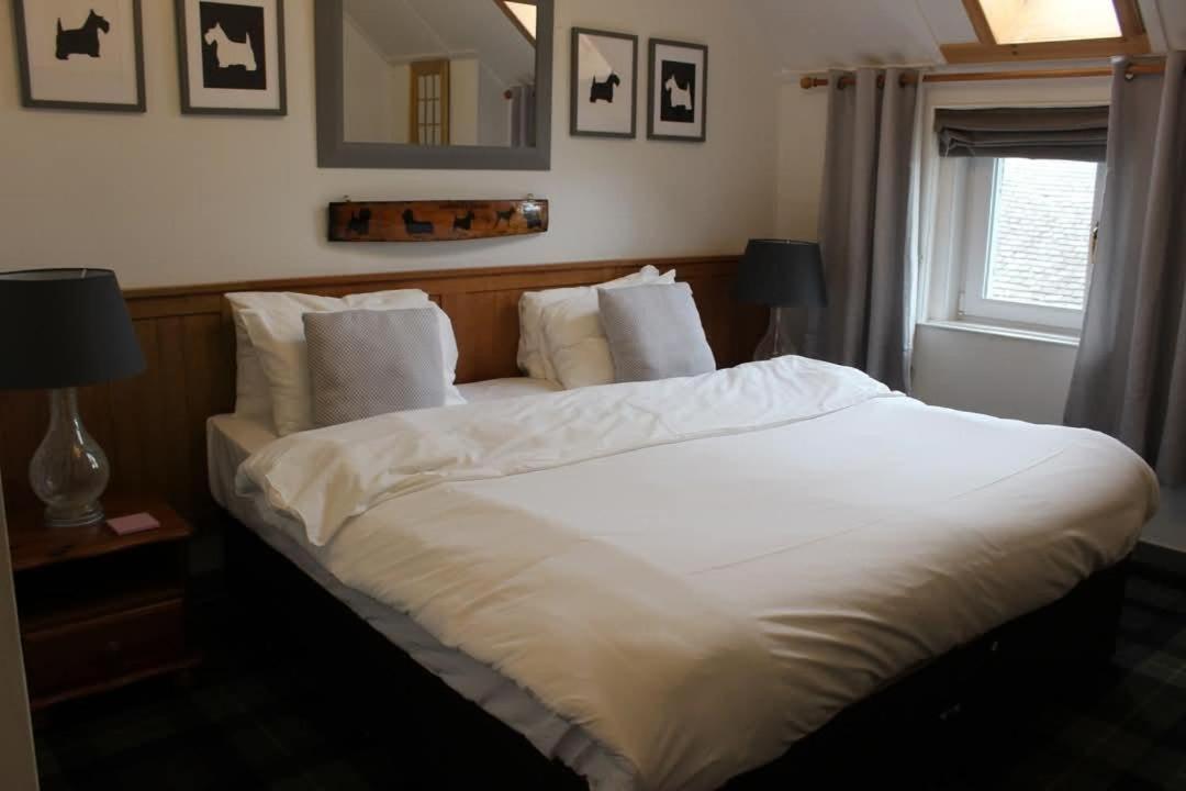 Argyle Guest House Томинтул Екстериор снимка